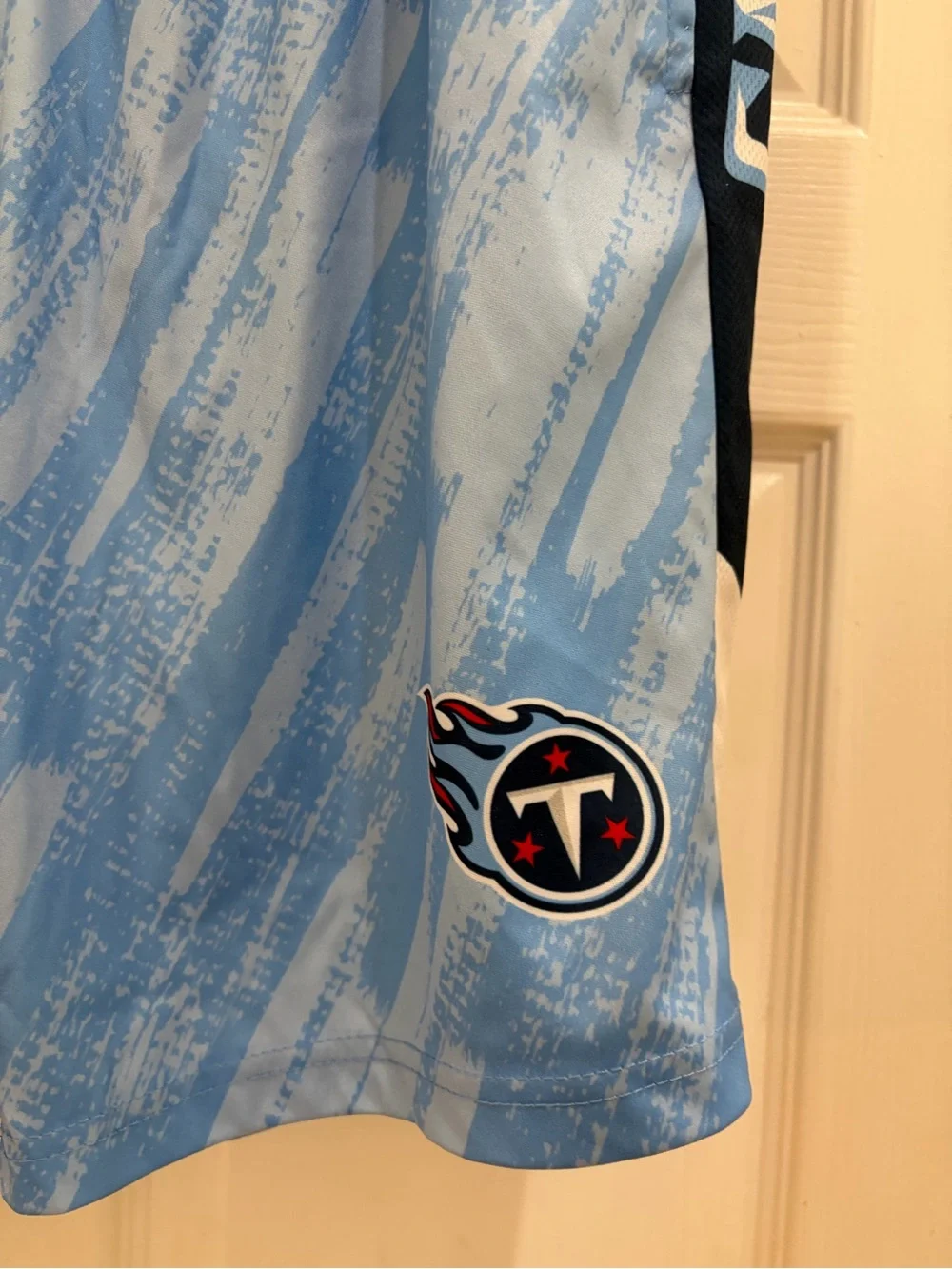 NFL Tennessee Titans Team Apparel Shorts Men’s Small Blue Athletic Training Gym